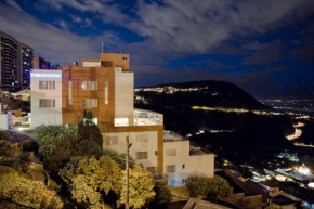  Hotel Stubel Suites & Cafe  Кито